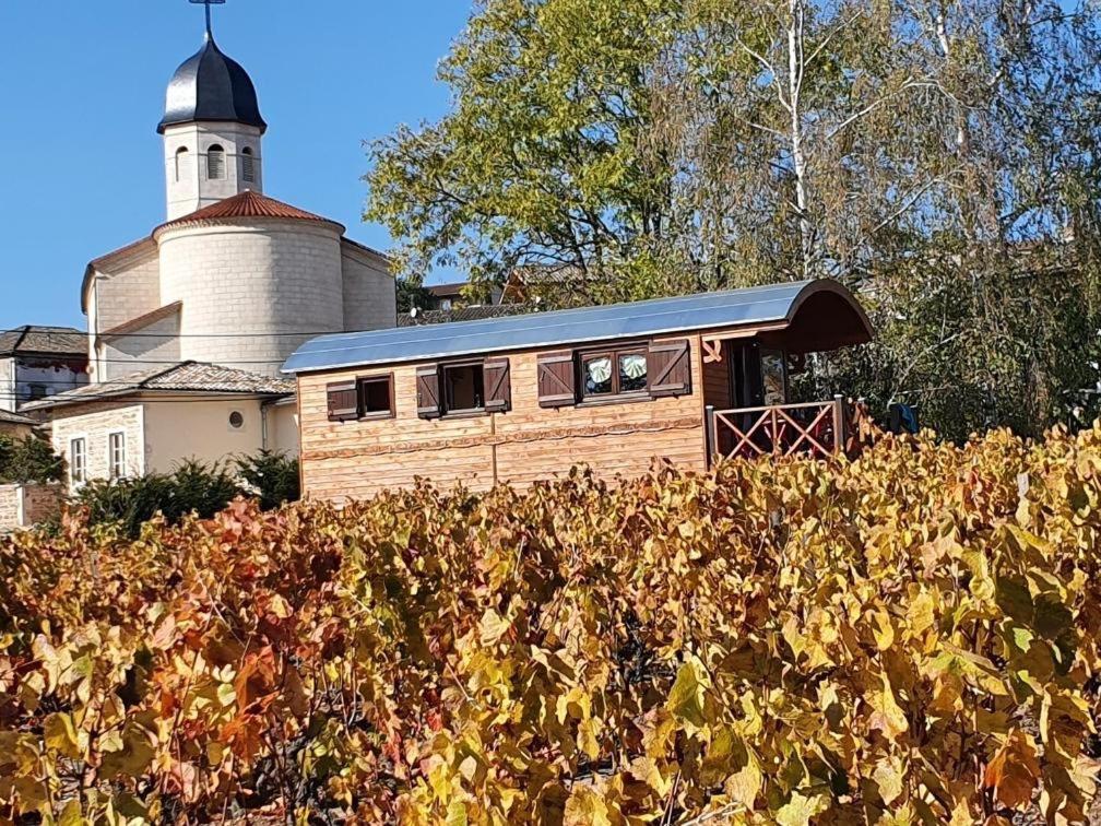 La Roulotte De Chiroubles Guest House Bagian luar foto